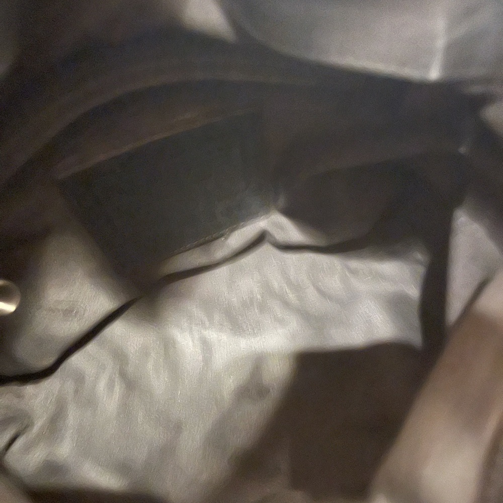 SOLD Vintage Coach Whitney in black leather with gunmetal hardware style 9181 - Picture 5 of 6